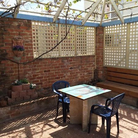 Hay Street Traveller'S Inn Perth Exterior photo
